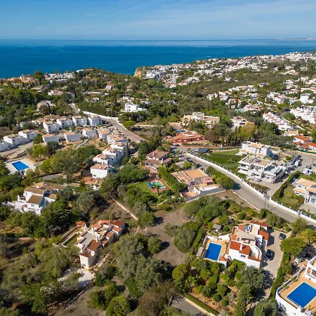 Villa Soalheira - Walk To Private Pool And Gardens